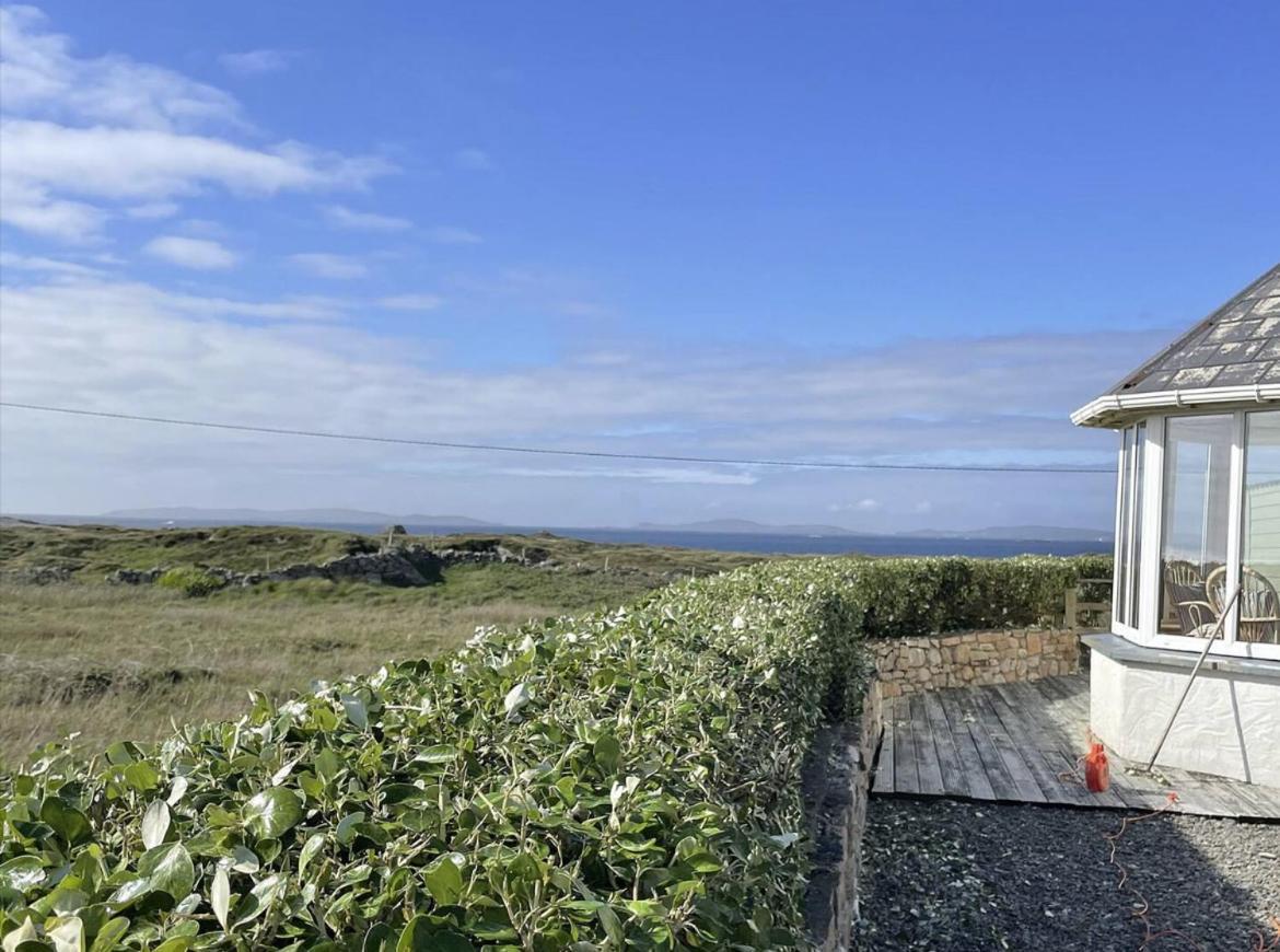 Lands End Cottage - Connemara Aughrus More 外观 照片