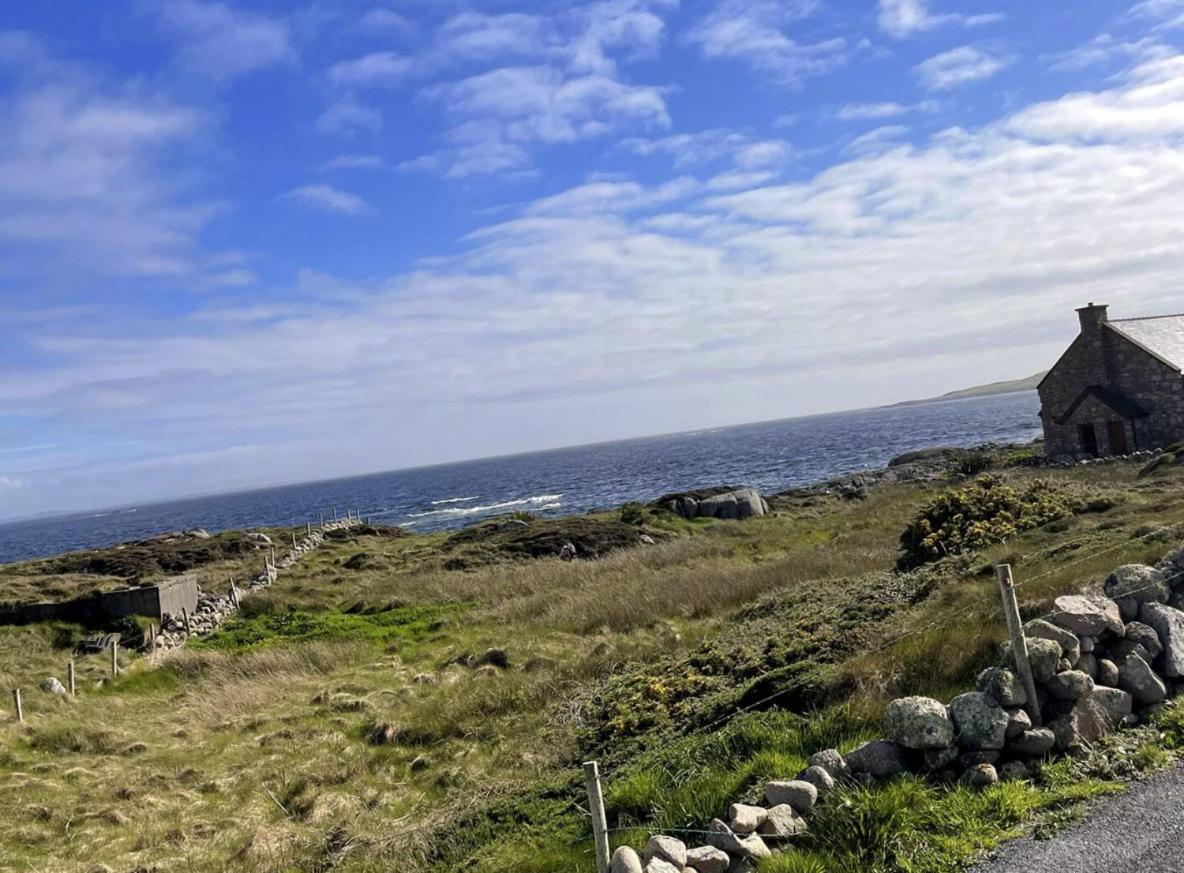 Lands End Cottage - Connemara Aughrus More 外观 照片