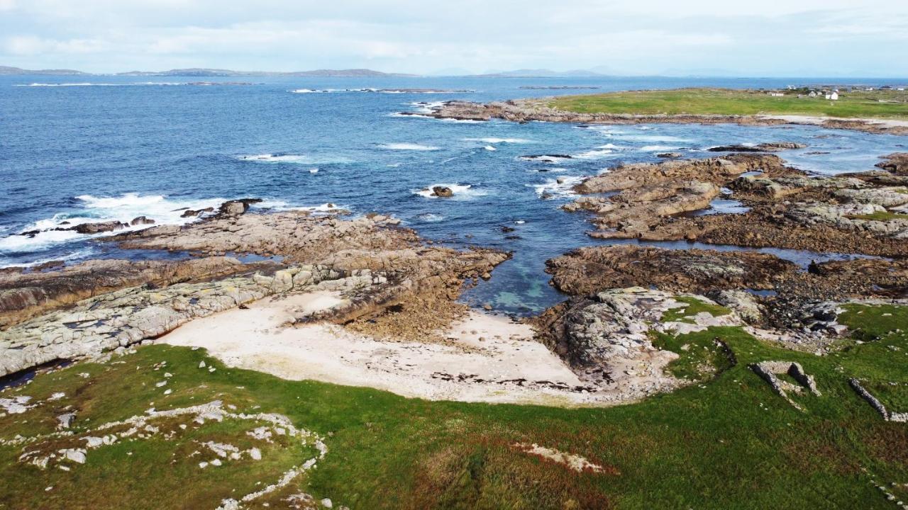 Lands End Cottage - Connemara Aughrus More 外观 照片